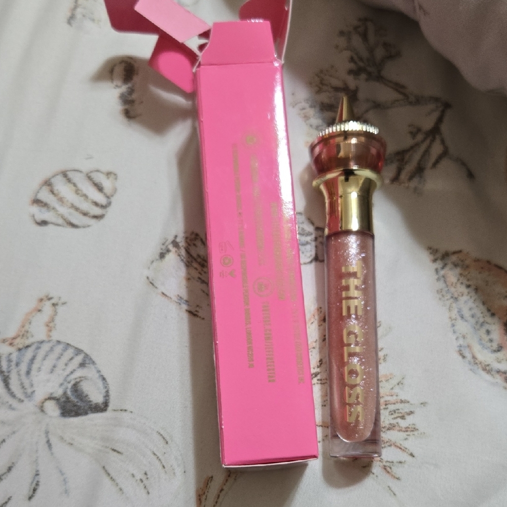 The Gloss - Shimmering Pink Lip Gloss In Diamond Juice